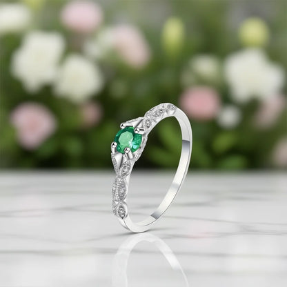 Emerald Gemstone Stainless Steel Ring Women Classic Prong Setting Round Stone Engagement Fashion May Birthstone Jewelry