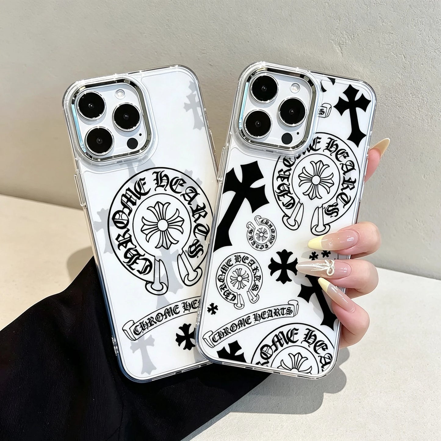 Luxury Brand H-Hearts Phone Case For iPhones